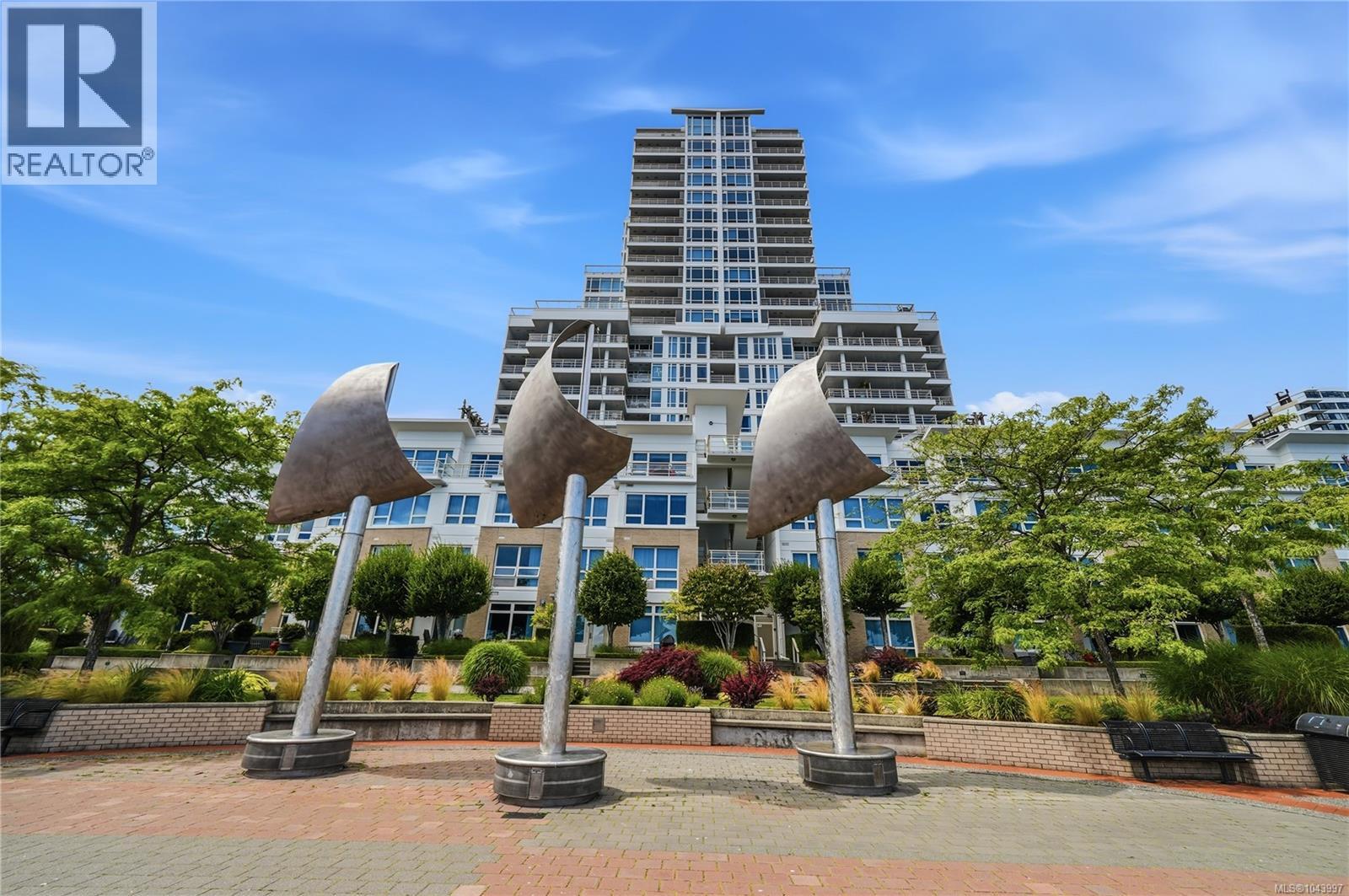 1106 38 Front St, Nanaimo