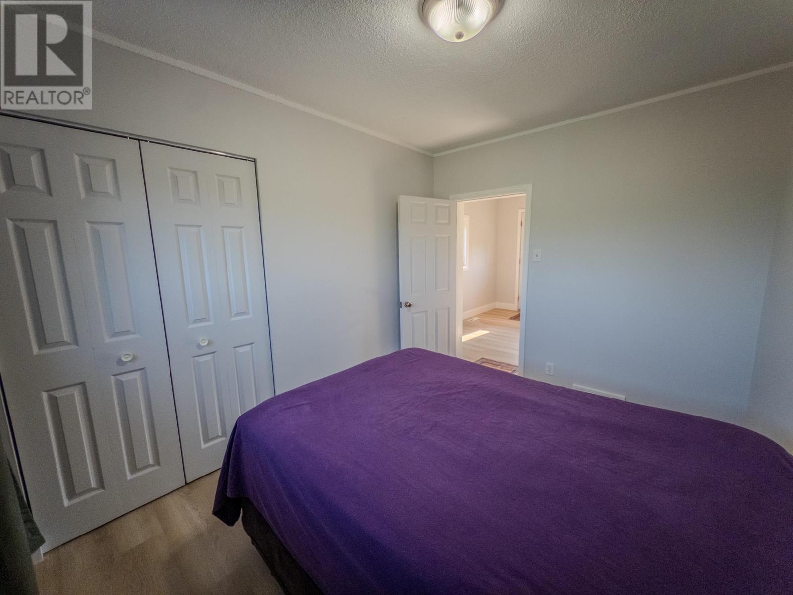 520 Portage Street - 9