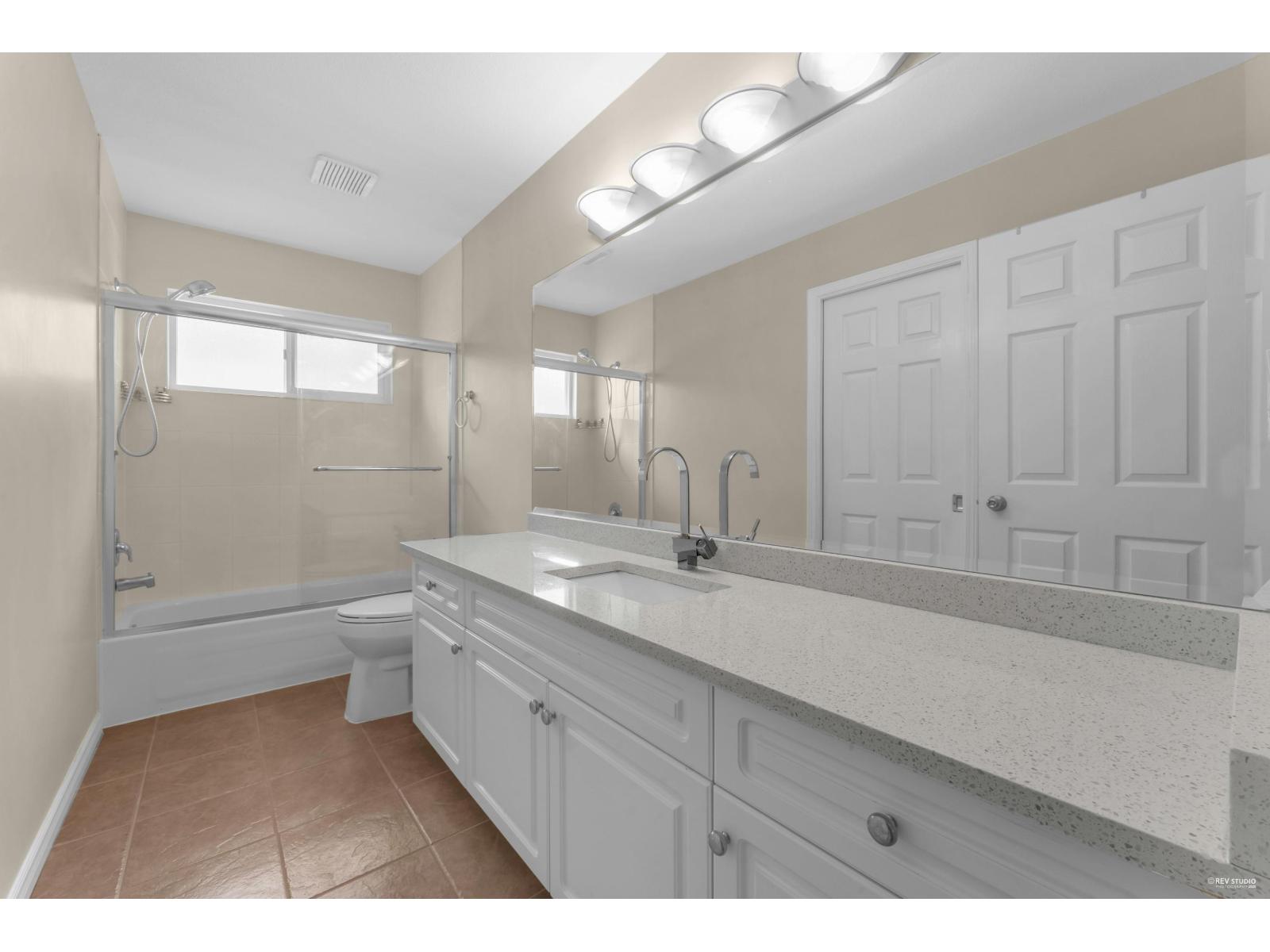 5 Bed, 3 Bath House for Sale in Surrey – 15674 101A AVENUE, Surrey – MLS# R3149572 - Image 27