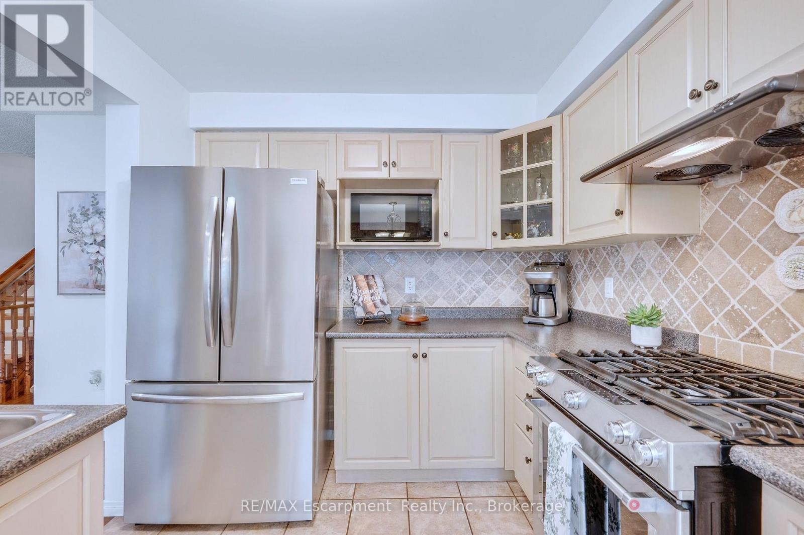 117 FRANCES AVENUE - Image 13
