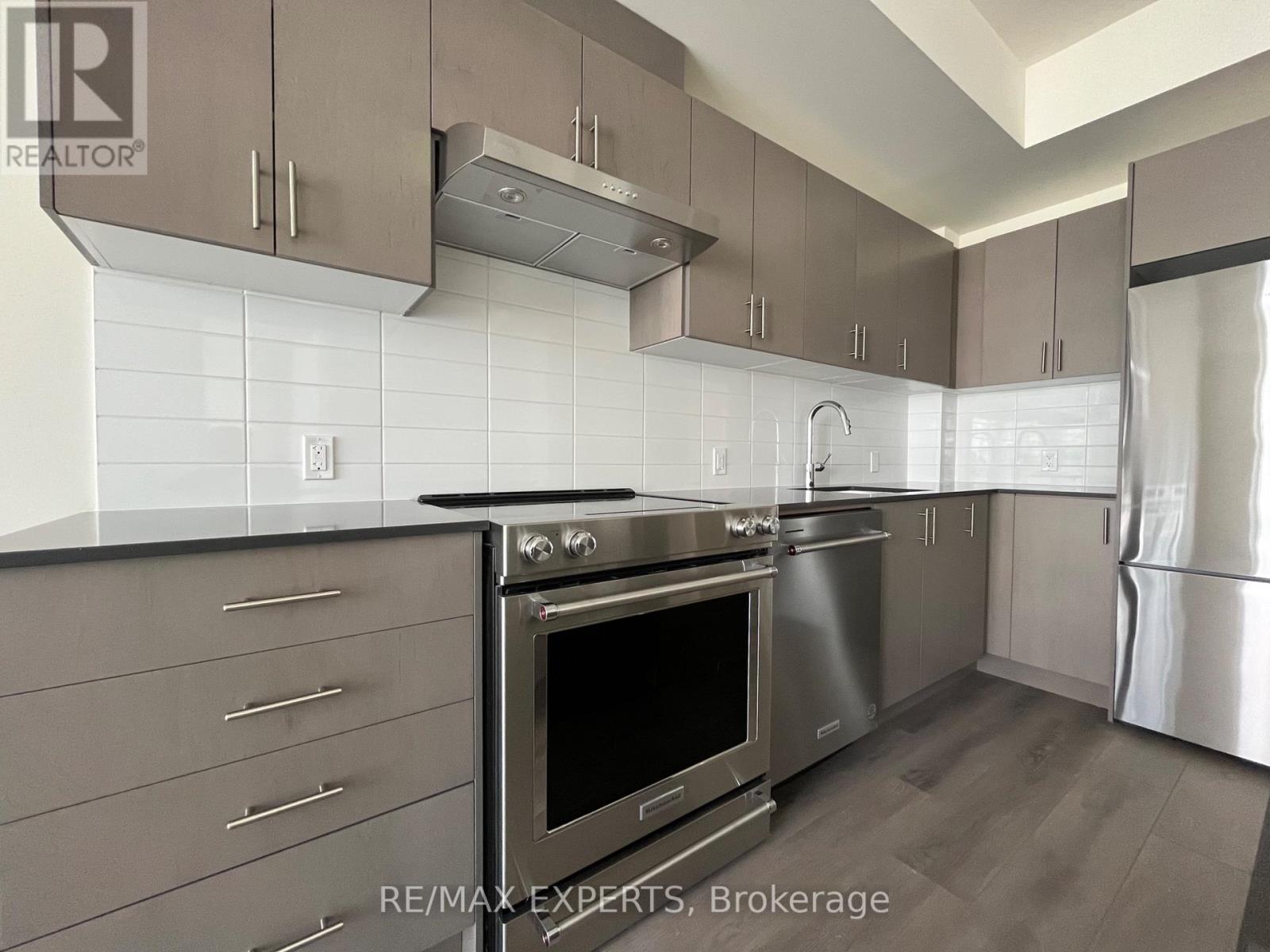 #1719 8960 JANE STREET - Image 7