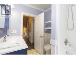 20 Regent Street, Amherst, NS B4H2S7 Photo 28