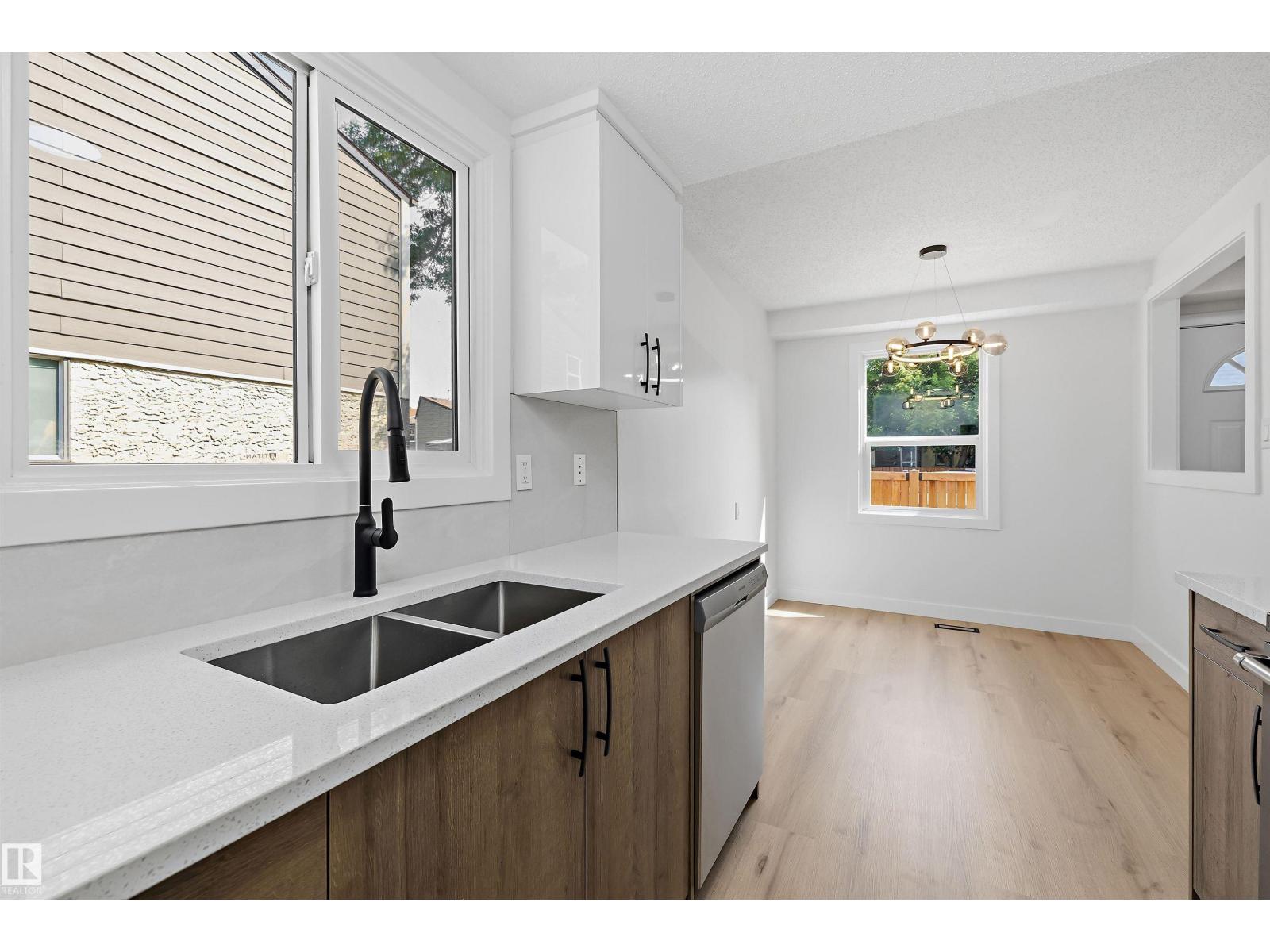 84 willowdale place NW - 8