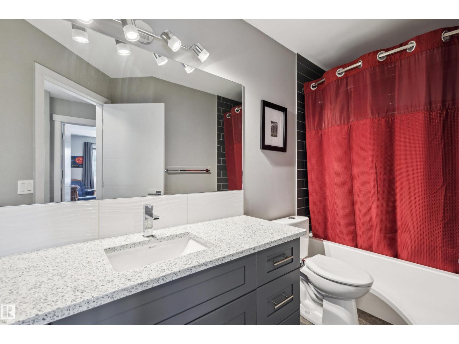 11226 122 ST NW - 31