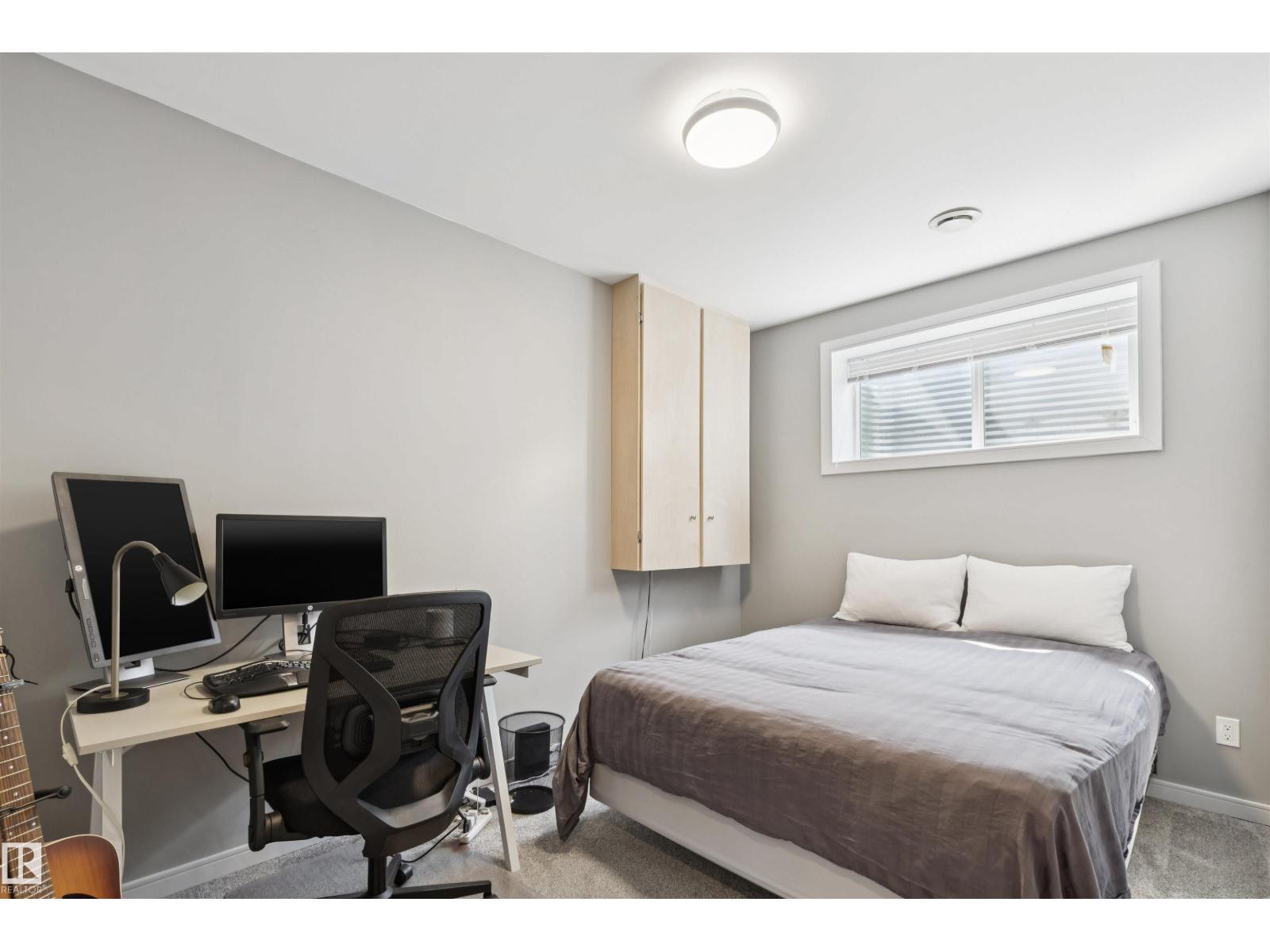 11226 122 ST NW - 39