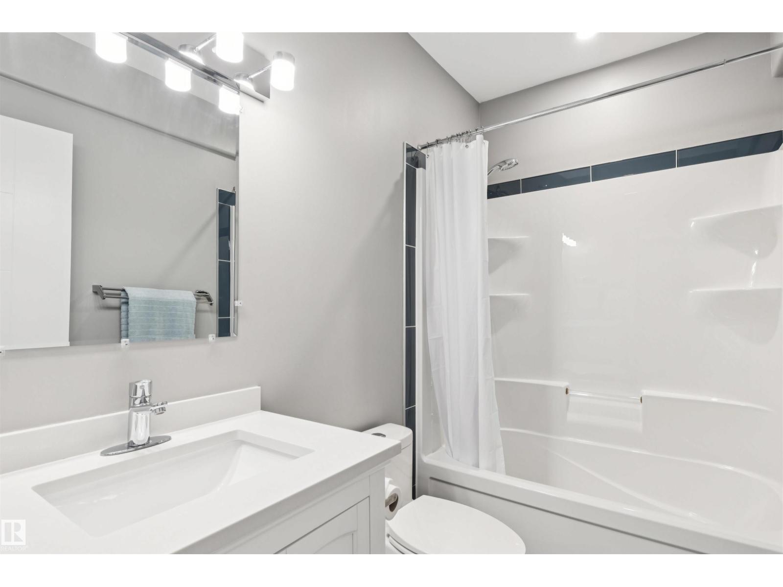 11226 122 ST NW - 40
