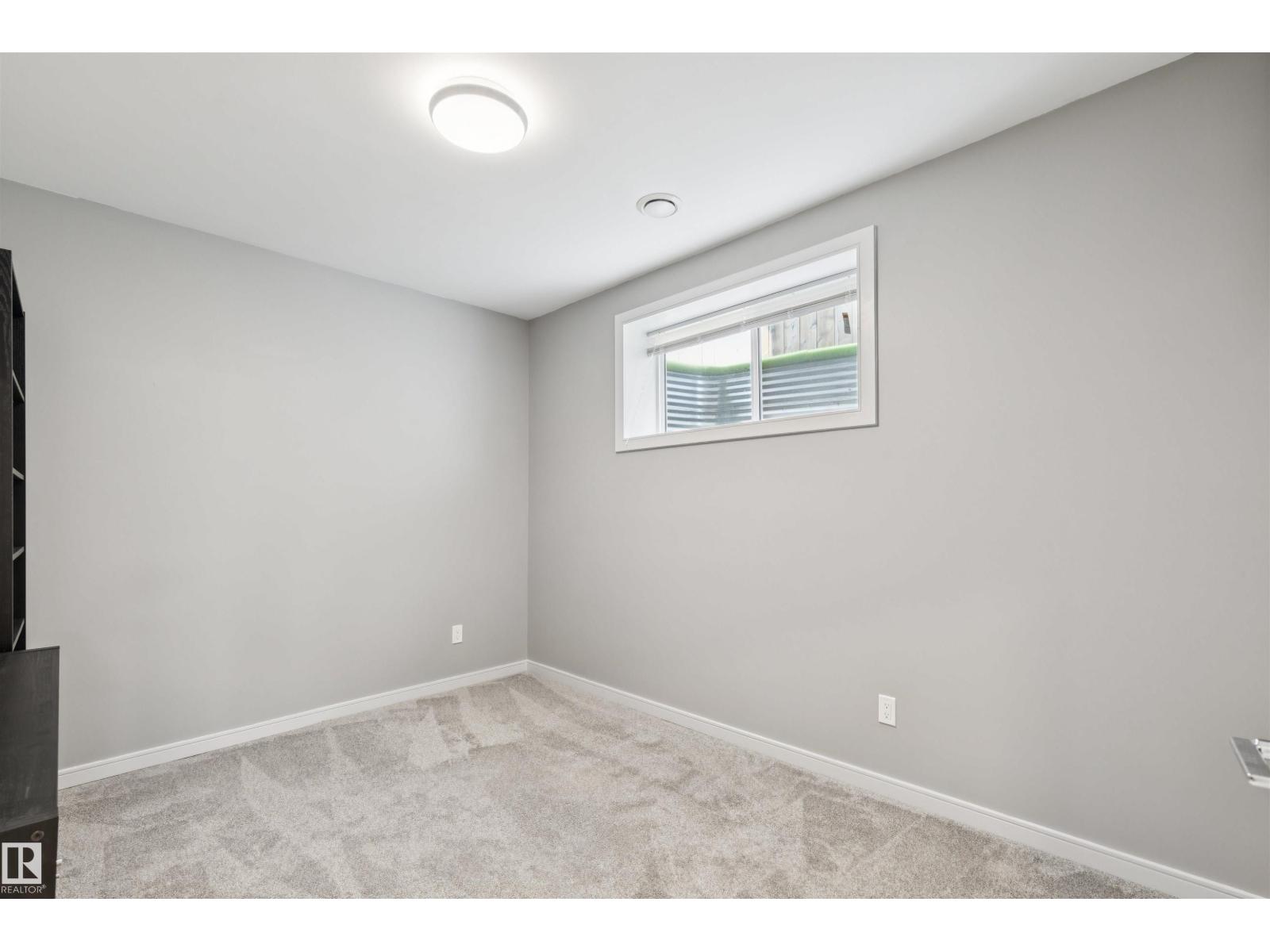 11226 122 ST NW - 41