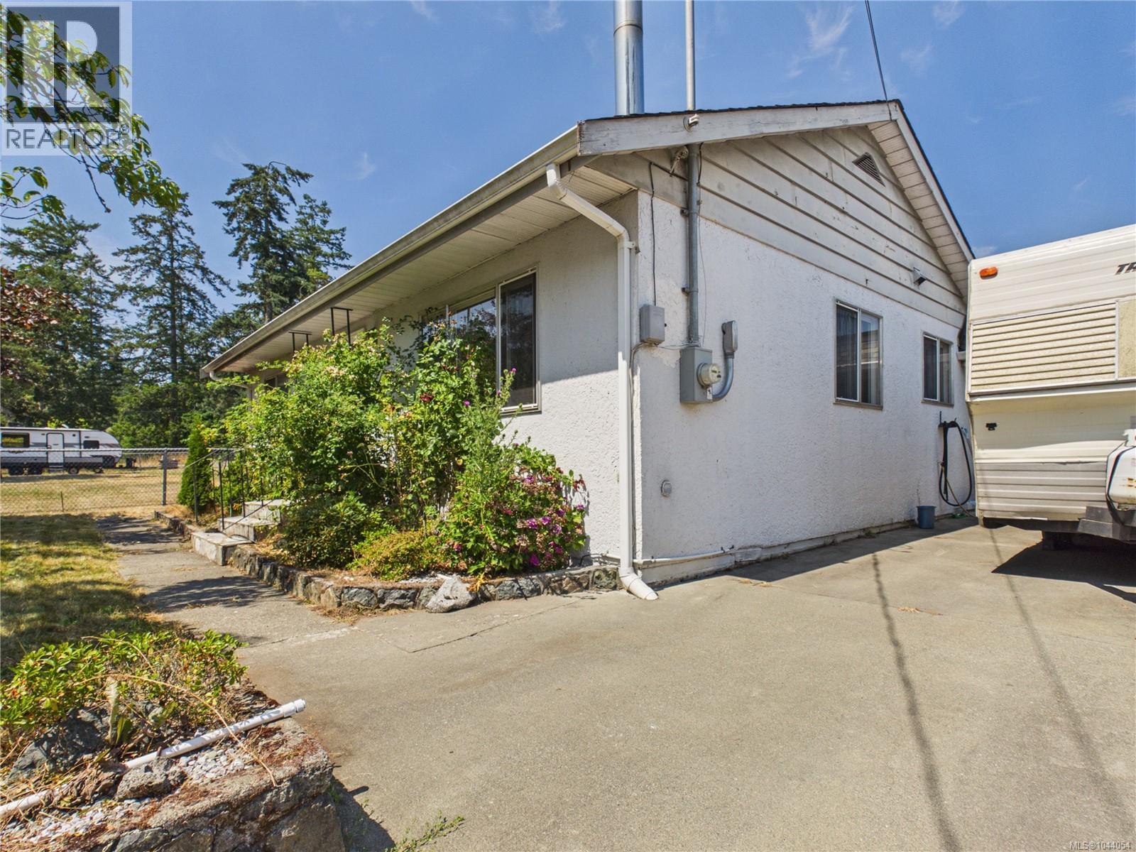 446 Quayle Rd - 24