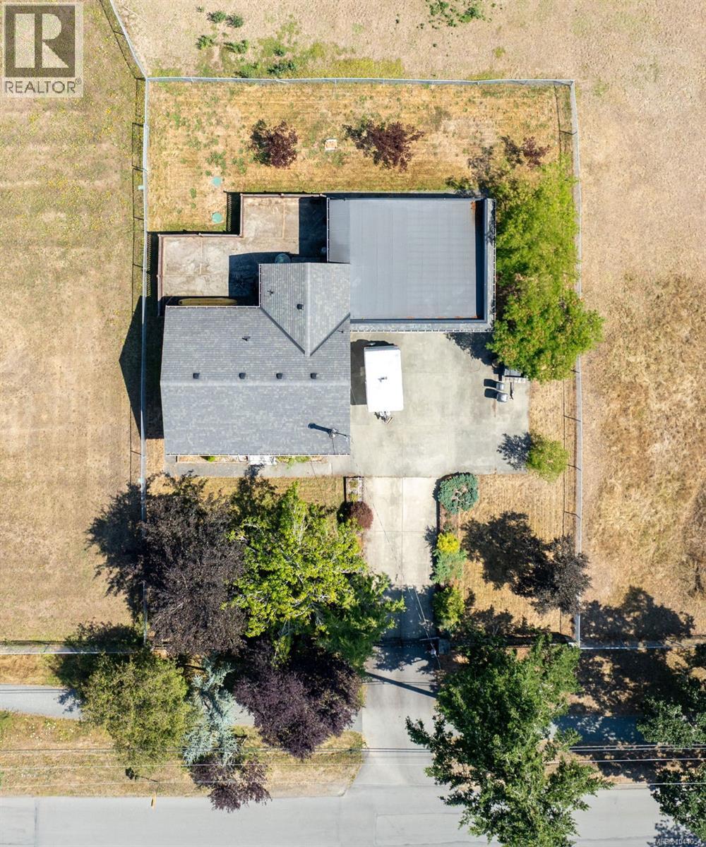 446 Quayle Rd - 66