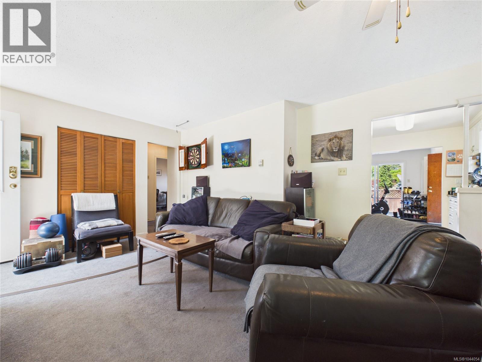 446 Quayle Rd - 33