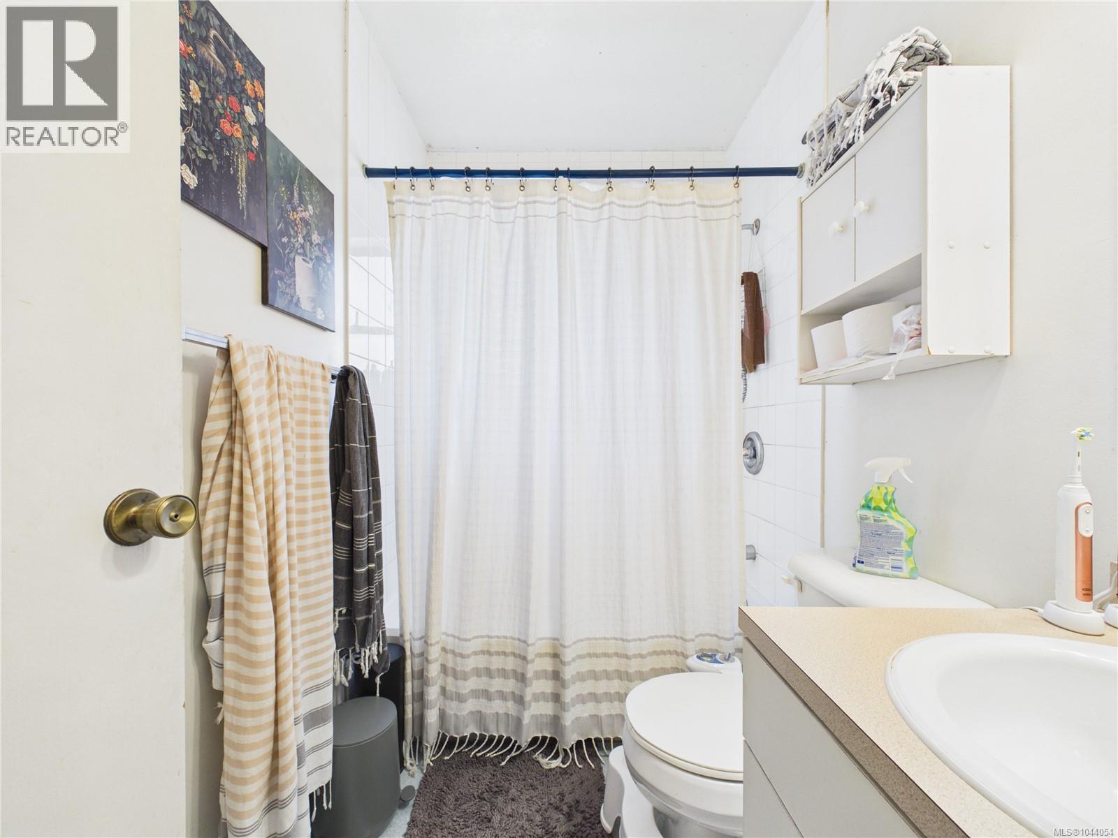 446 Quayle Rd - 44