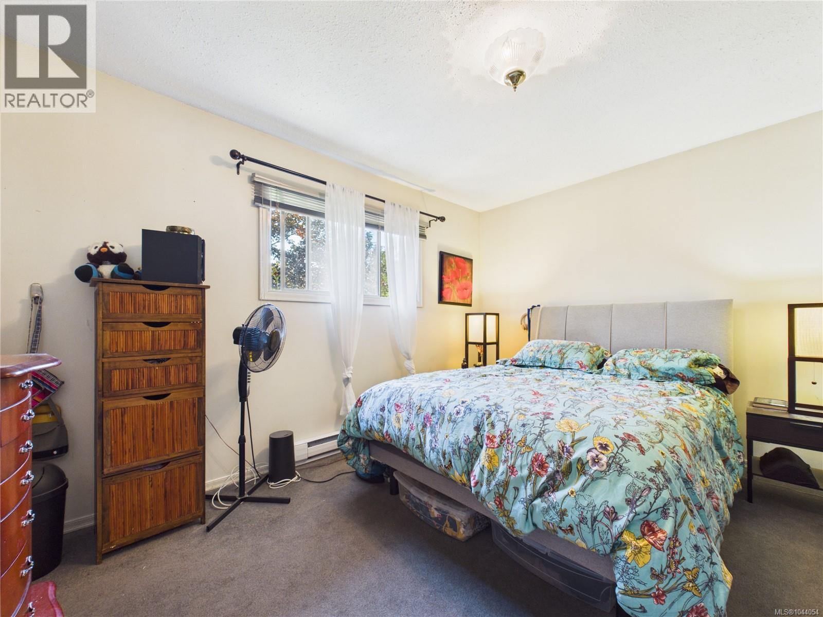 446 Quayle Rd - 48