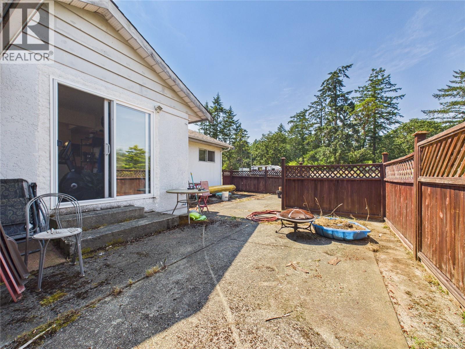 446 Quayle Rd - 51