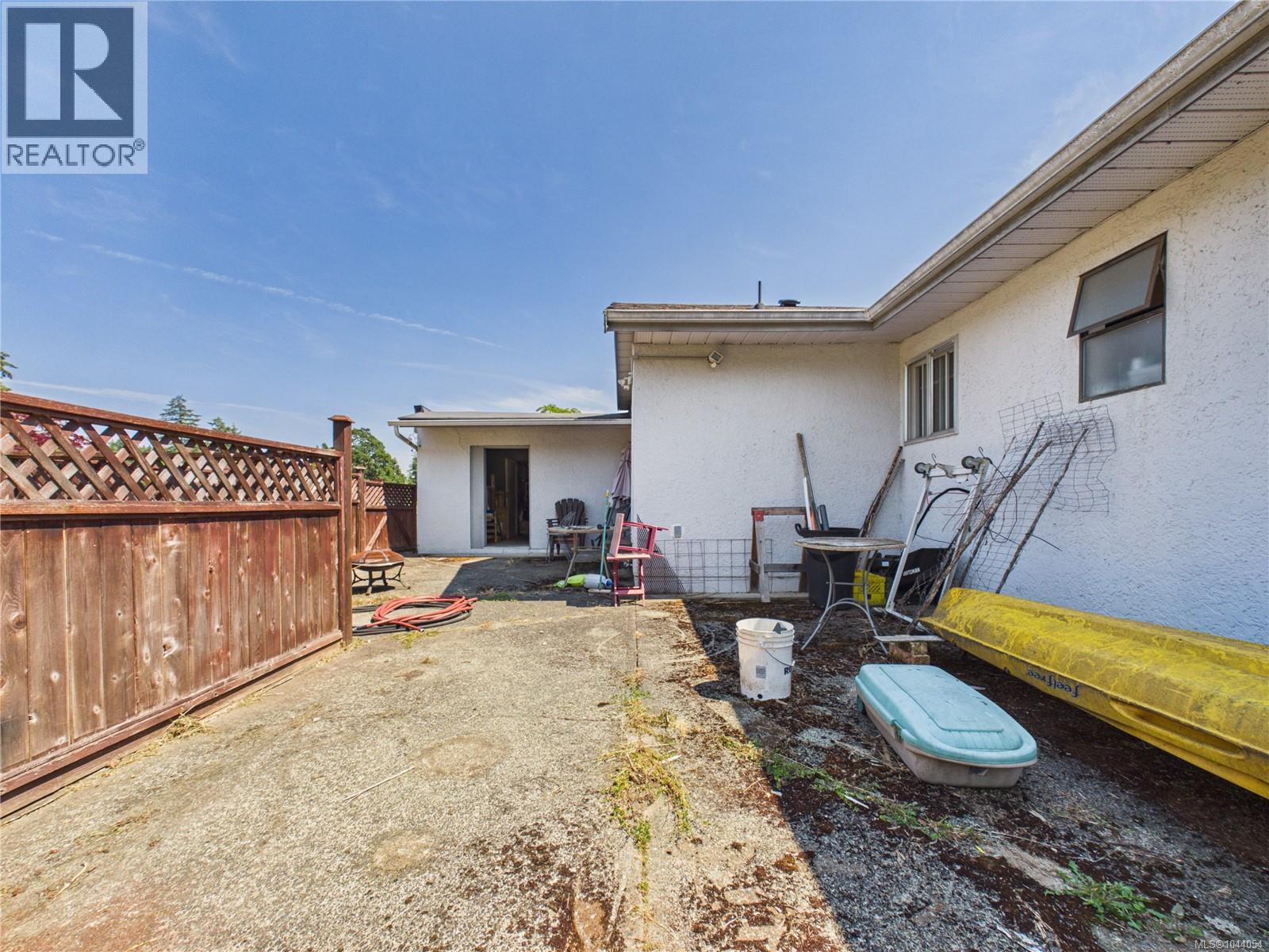 446 Quayle Rd - 52