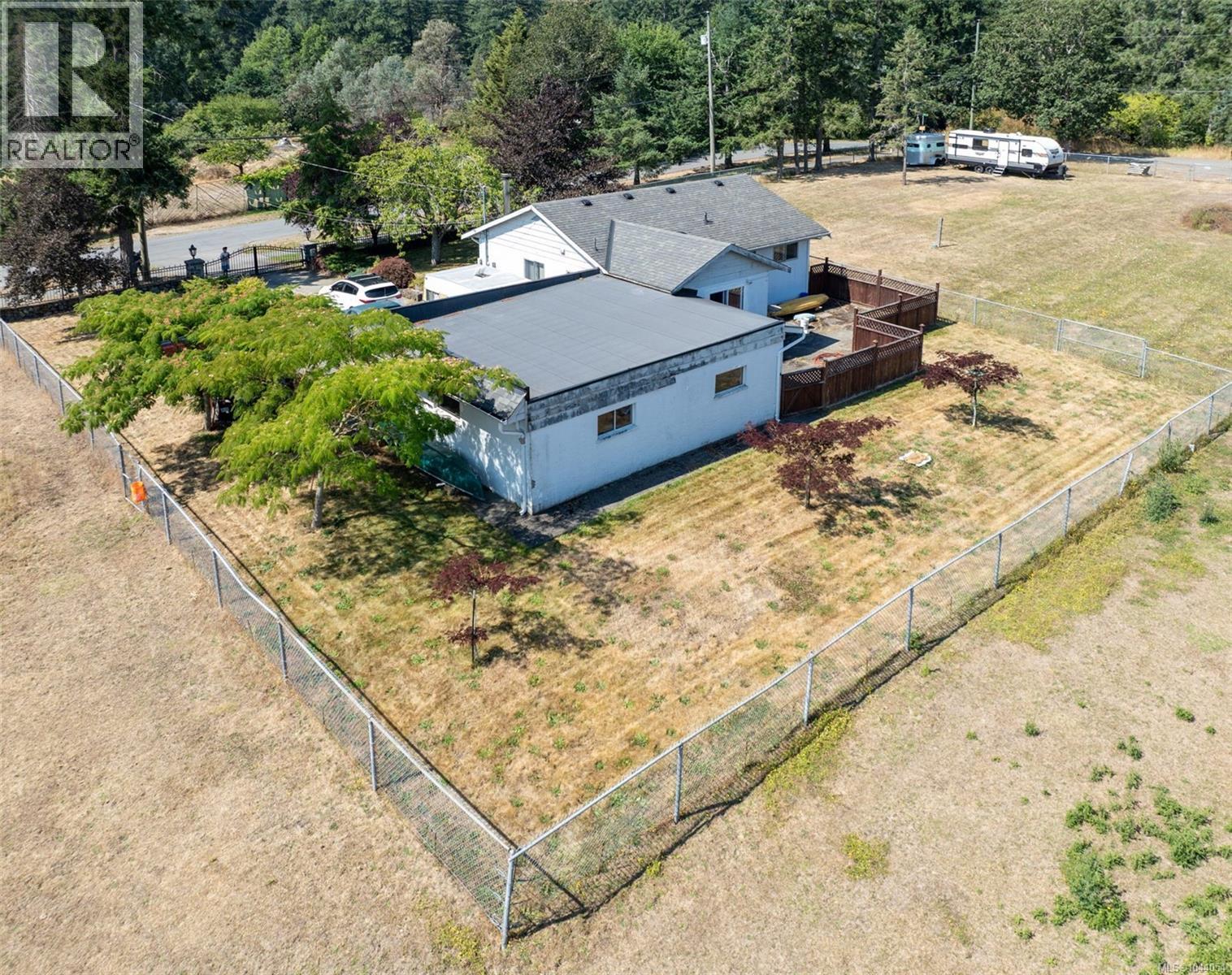 446 Quayle Rd - 67