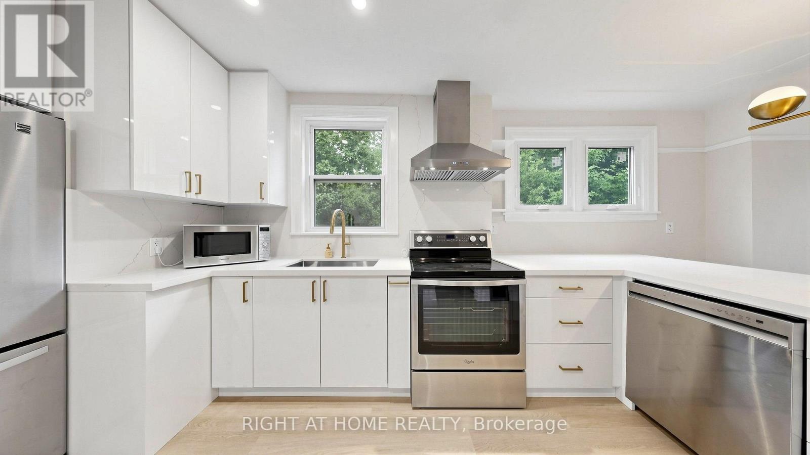 59 LONGWOOD ROAD N - Image 10