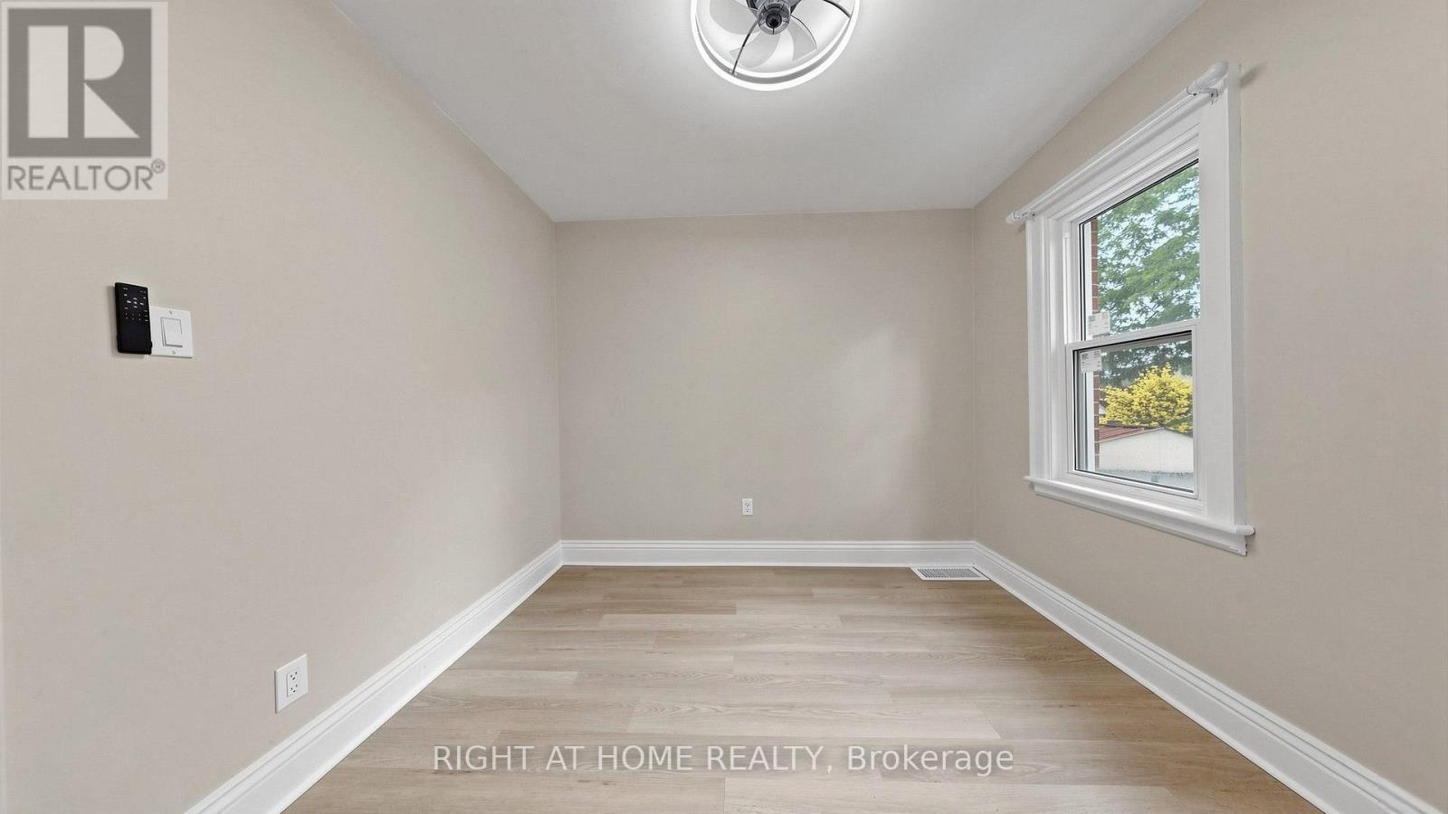 59 LONGWOOD ROAD N - Image 15