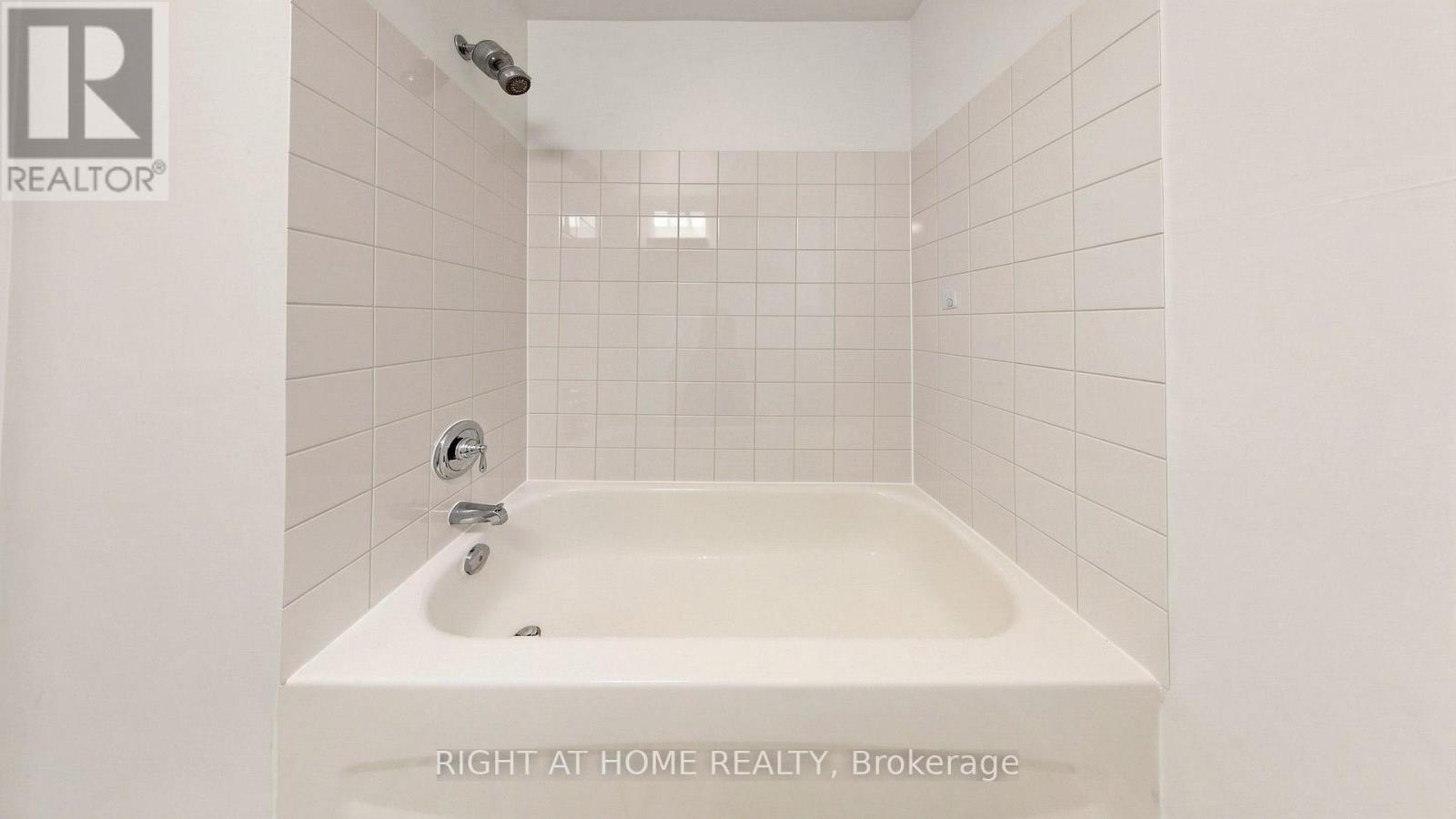 59 LONGWOOD ROAD N - Image 17