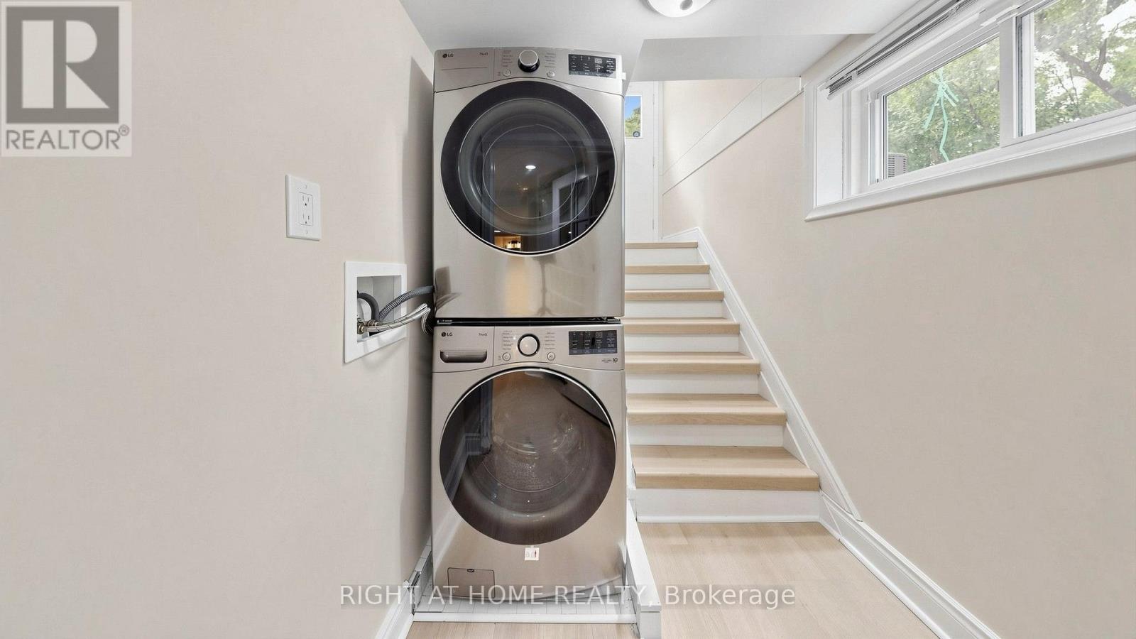 59 LONGWOOD ROAD N - Image 18