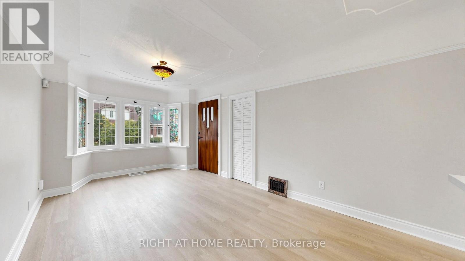 59 LONGWOOD ROAD N - Image 3