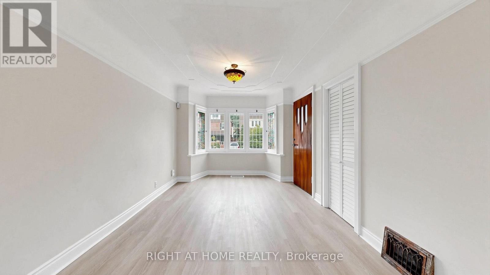 59 LONGWOOD ROAD N - Image 7