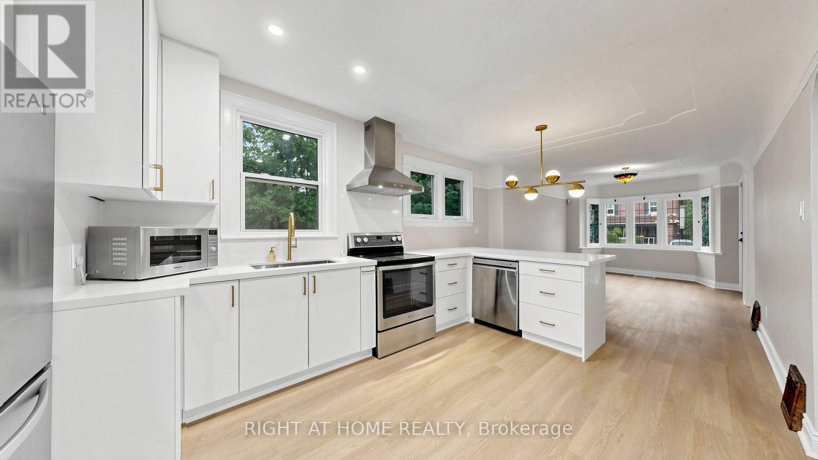 59 LONGWOOD ROAD N - Image 9