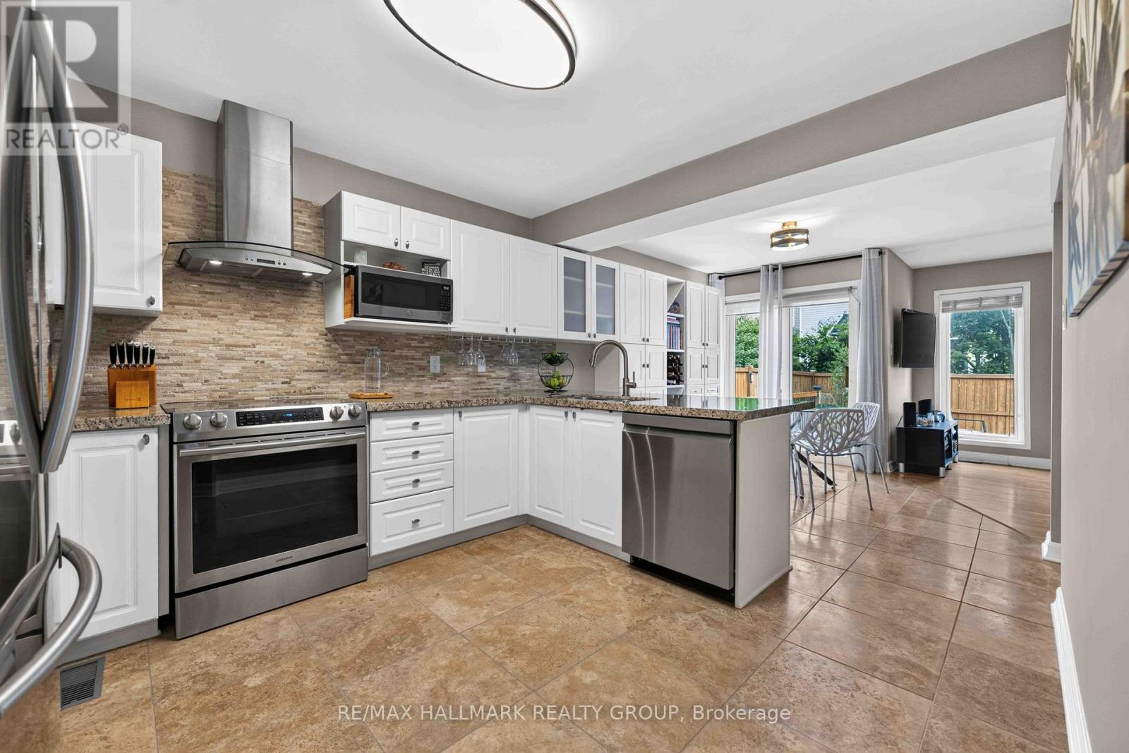 35 COLERIDGE STREET - 13