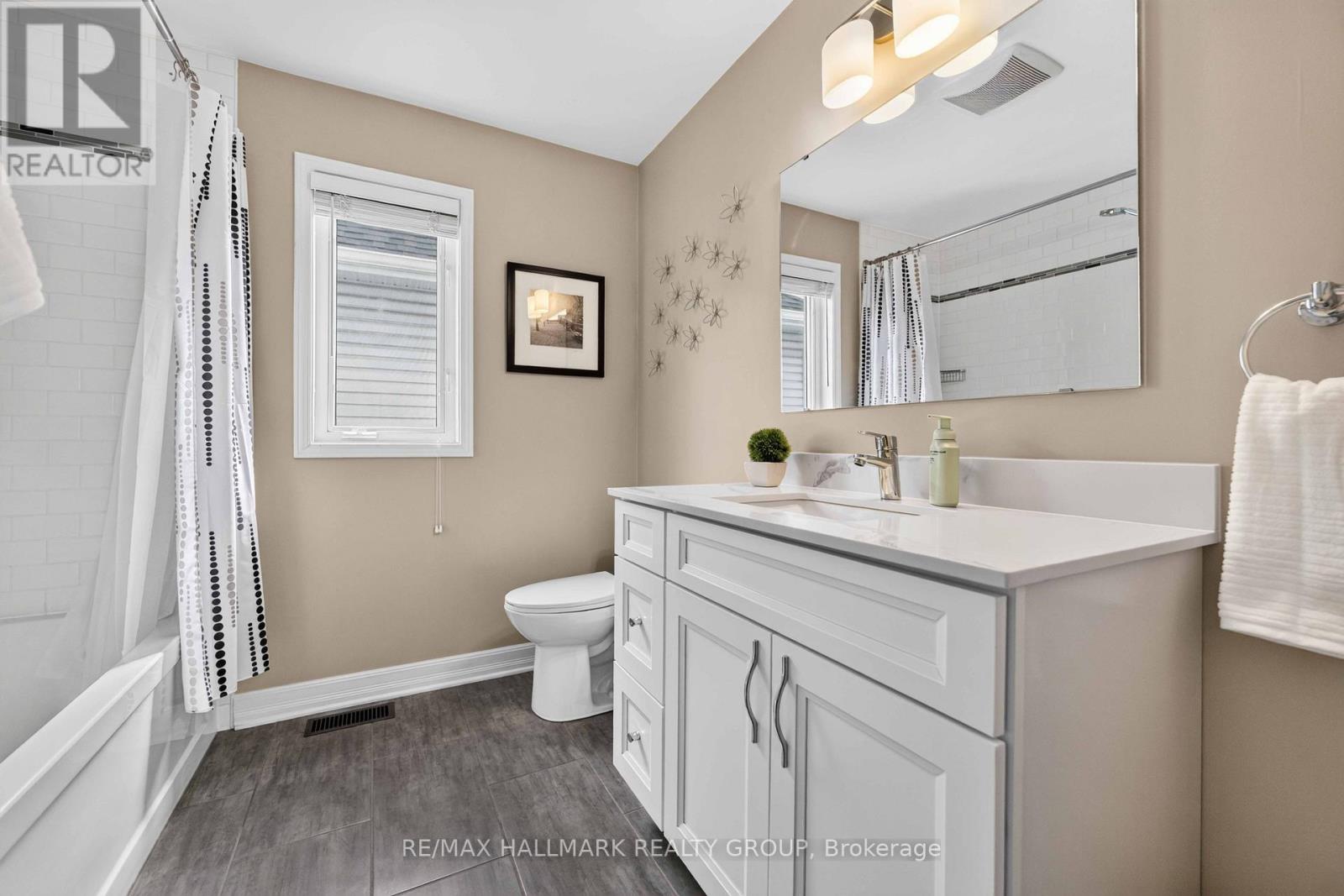 35 COLERIDGE STREET - 25