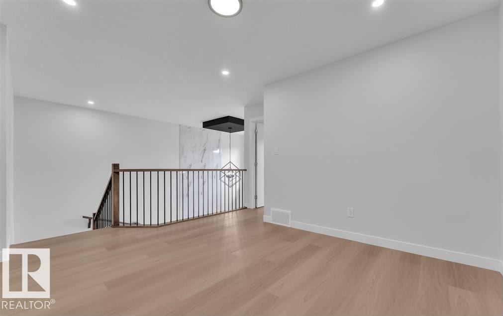 3925 39 Avenue - Photo 13