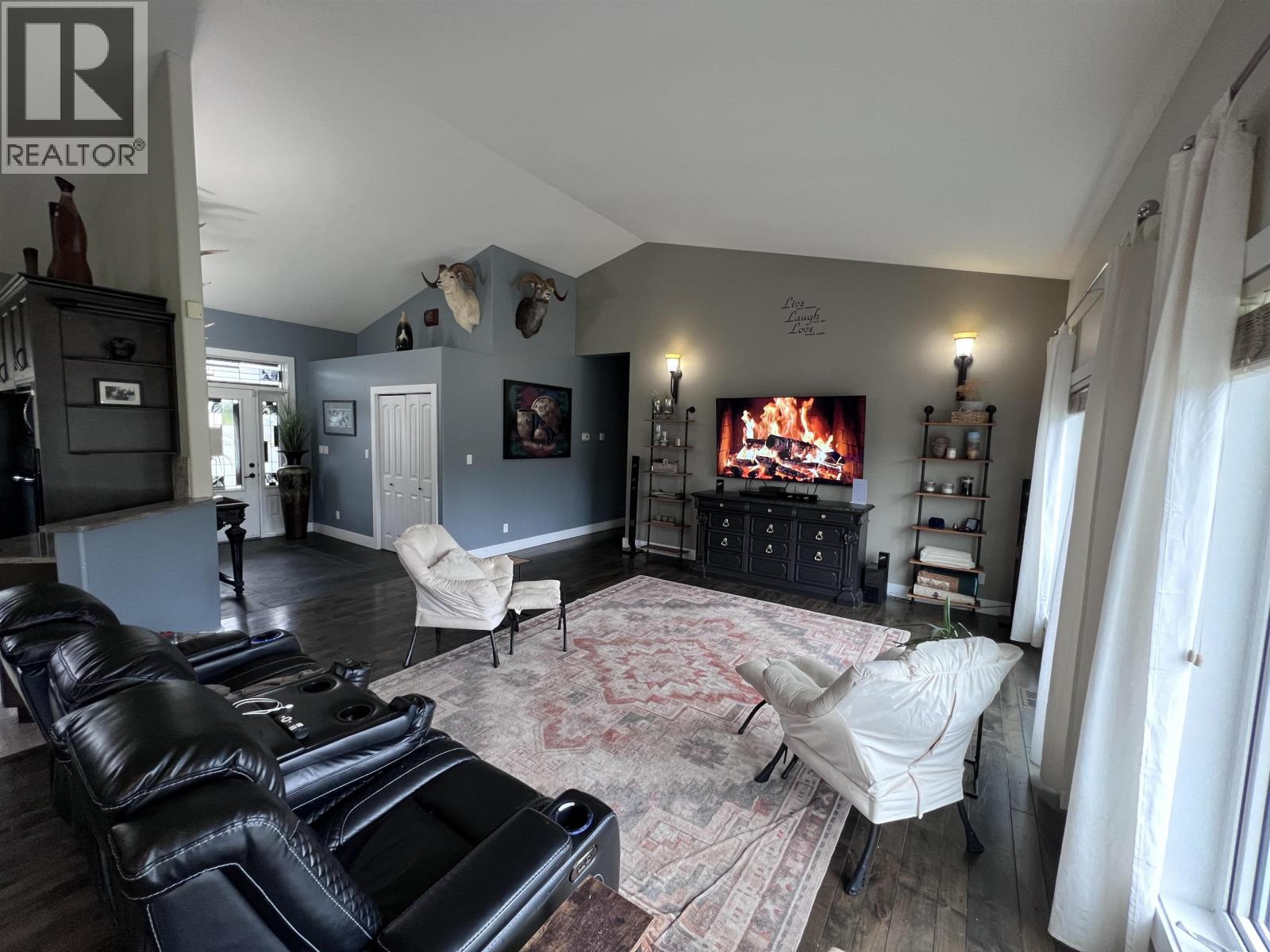 15 6550 OLD ALASKA HIGHWAY, Fort Nelson