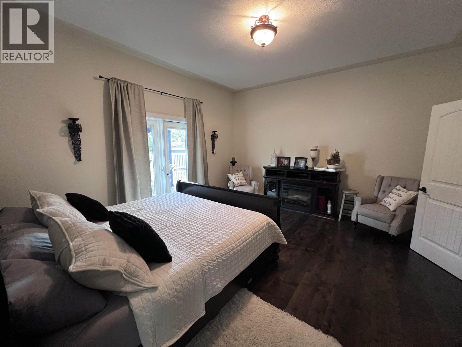 15 6550 OLD ALASKA HIGHWAY, Fort Nelson