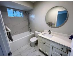 13015 Summerhill Crescent, Surrey, BC V4A7T4 Photo 16