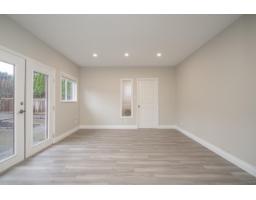 13015 Summerhill Crescent, Surrey, BC V4A7T4 Photo 11