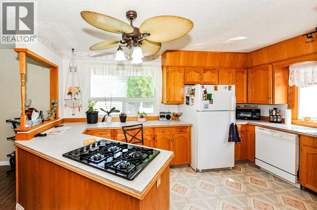 Listing photo – 4207 67 Street, Camrose