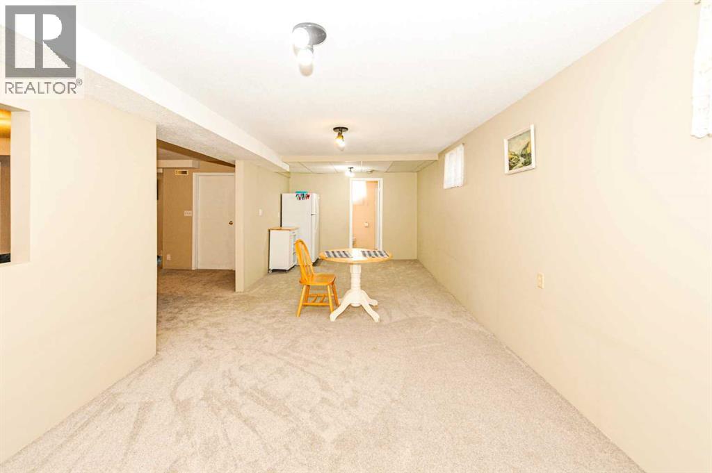 Listing photo – 4207 67 Street, Camrose