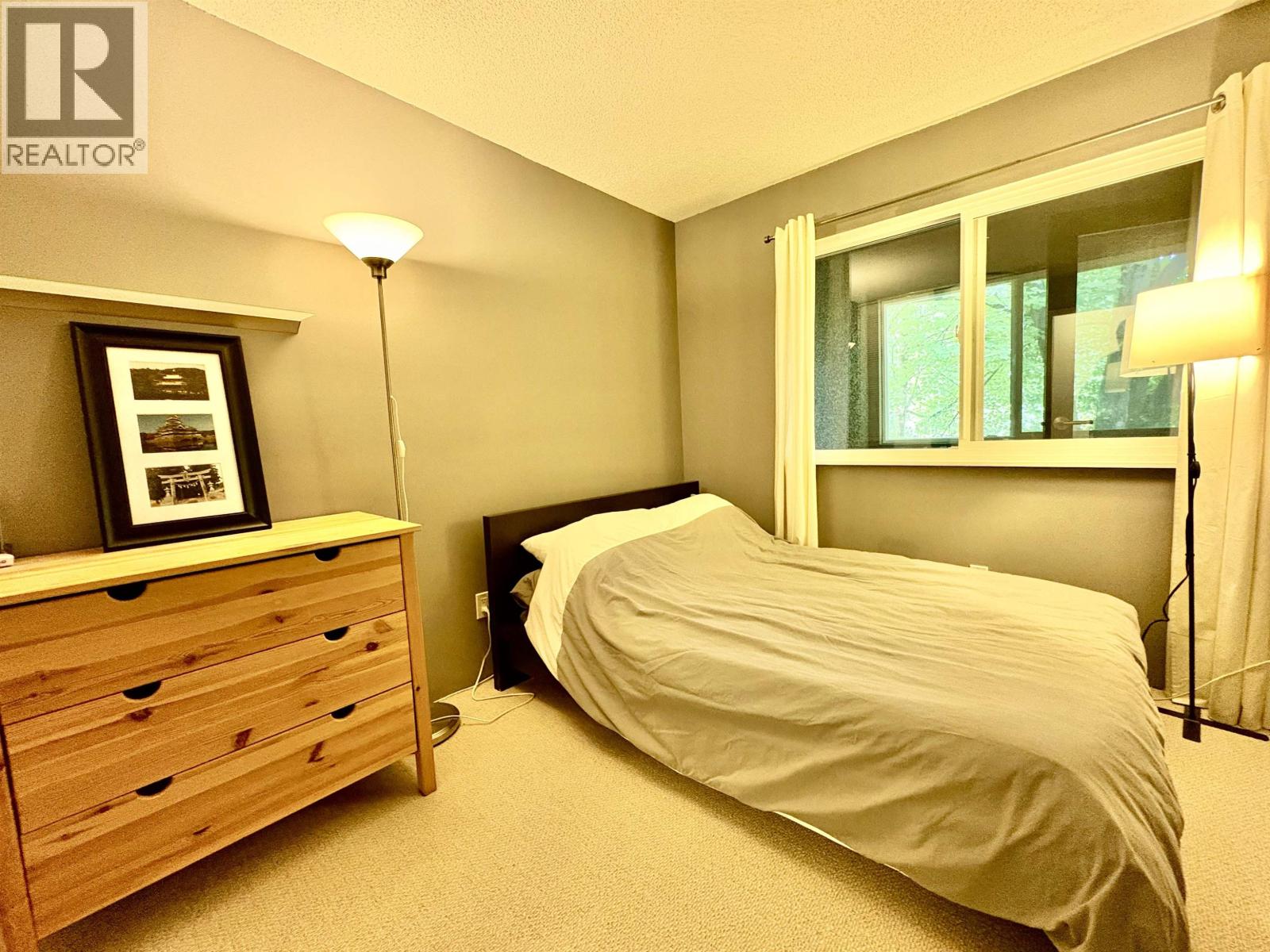 312 9880 MANCHESTER DRIVE, Burnaby