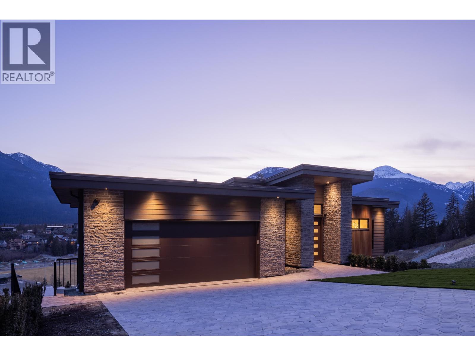 7683 CERULEAN DRIVE, Pemberton
