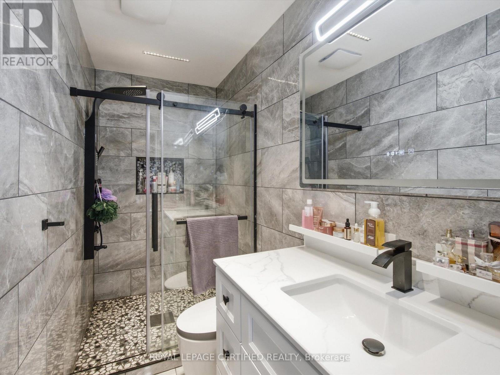 288 IRENE DRIVE - 23