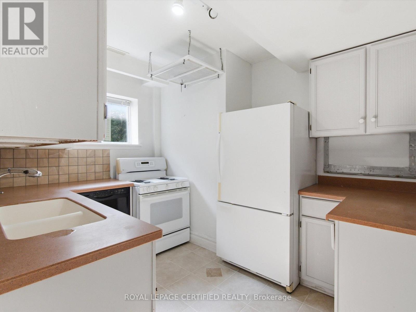 288 IRENE DRIVE - 32