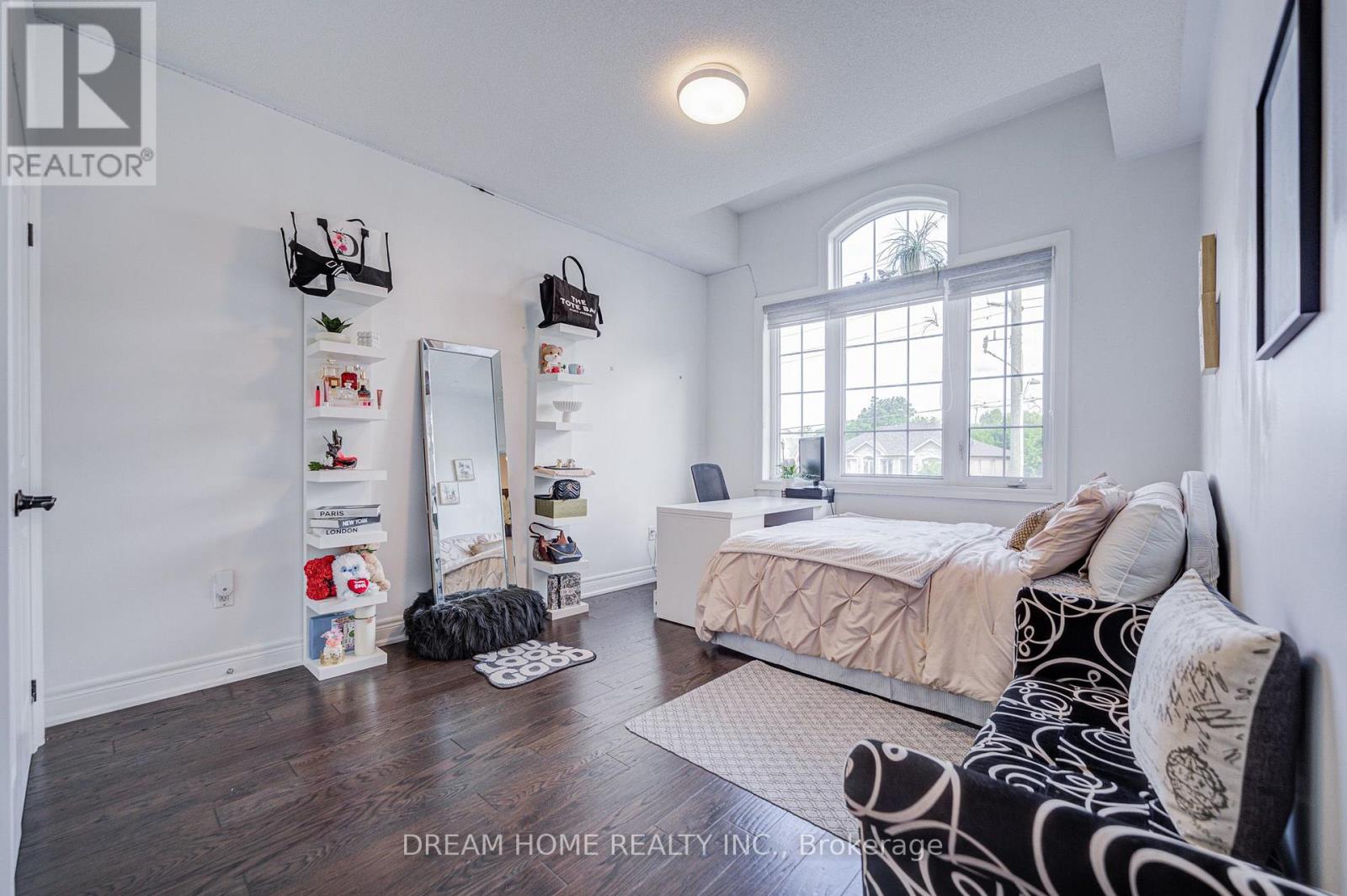 6811 14TH AVENUE - 28