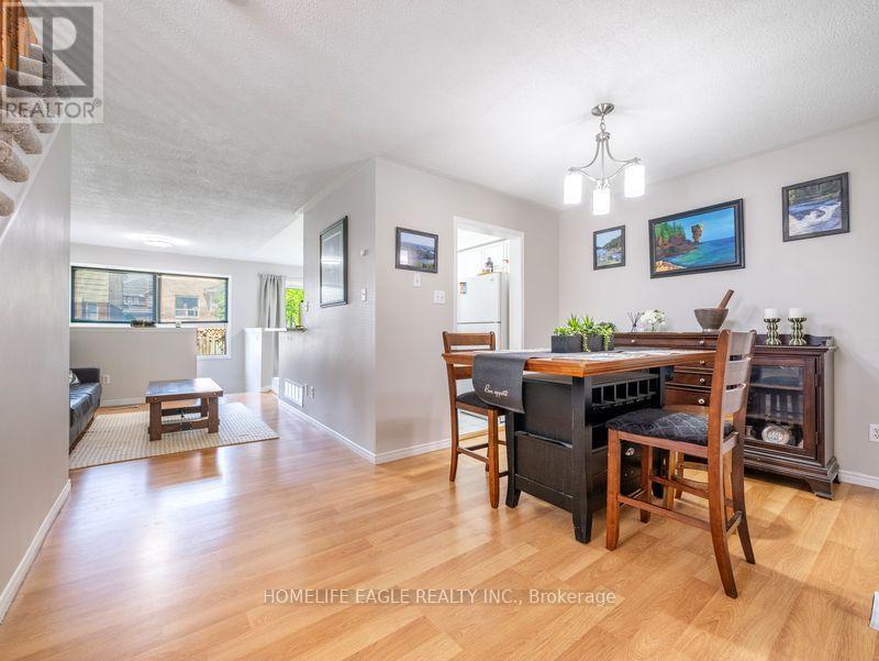 479 HEDDLE CRESCENT - 5