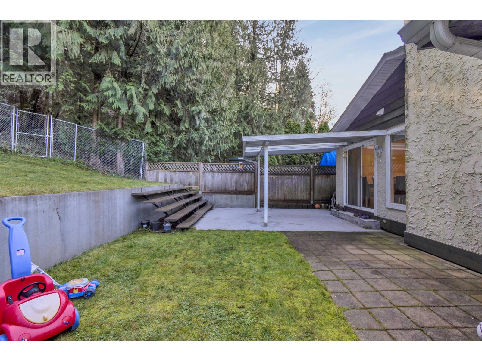 1230 BLUFF DRIVE, Coquitlam