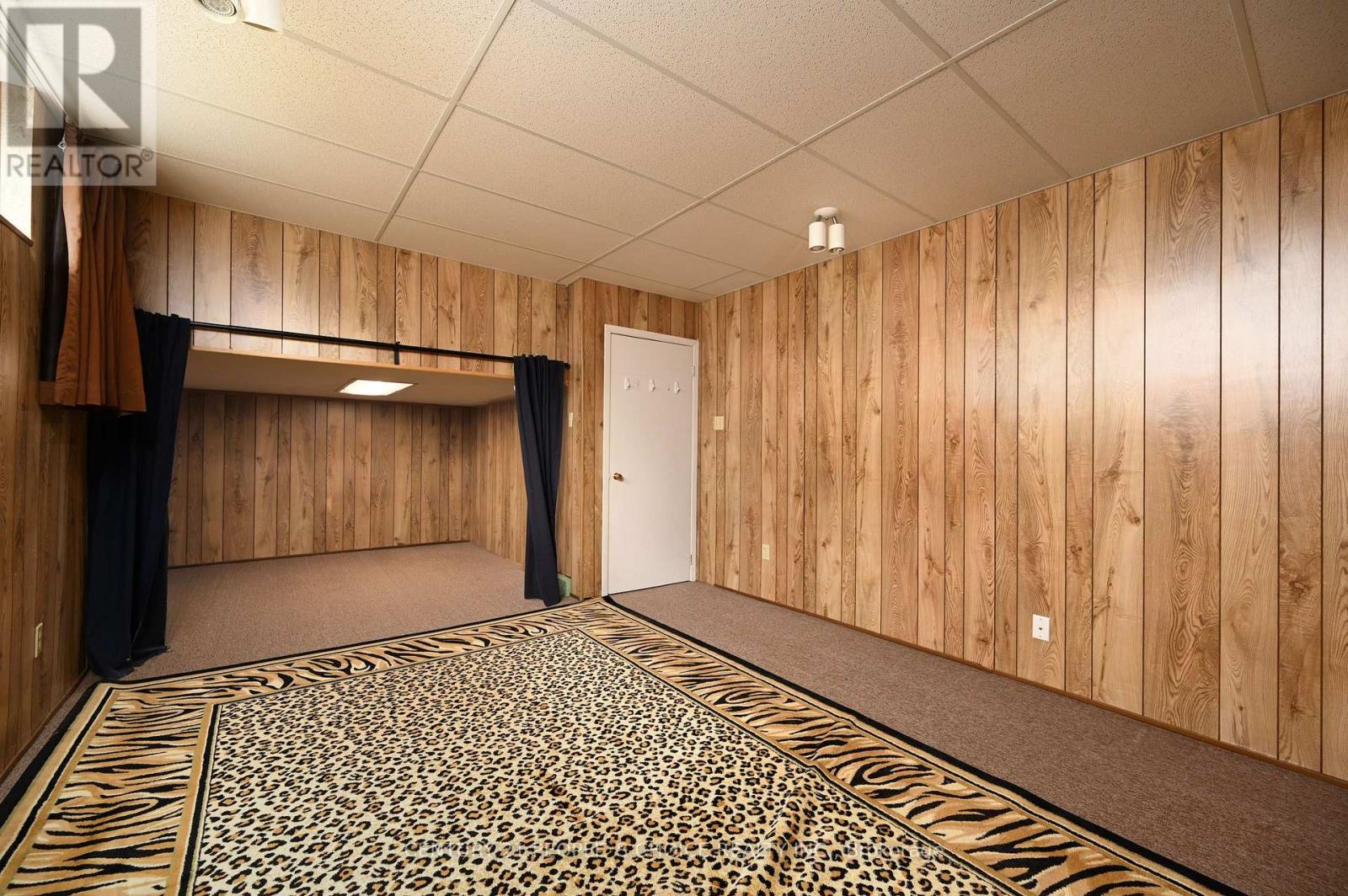 2132 HIXON STREET - Image 18