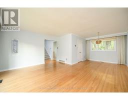 2132 Hixon Street, Oakville, ON L6L1T4 Photo 8