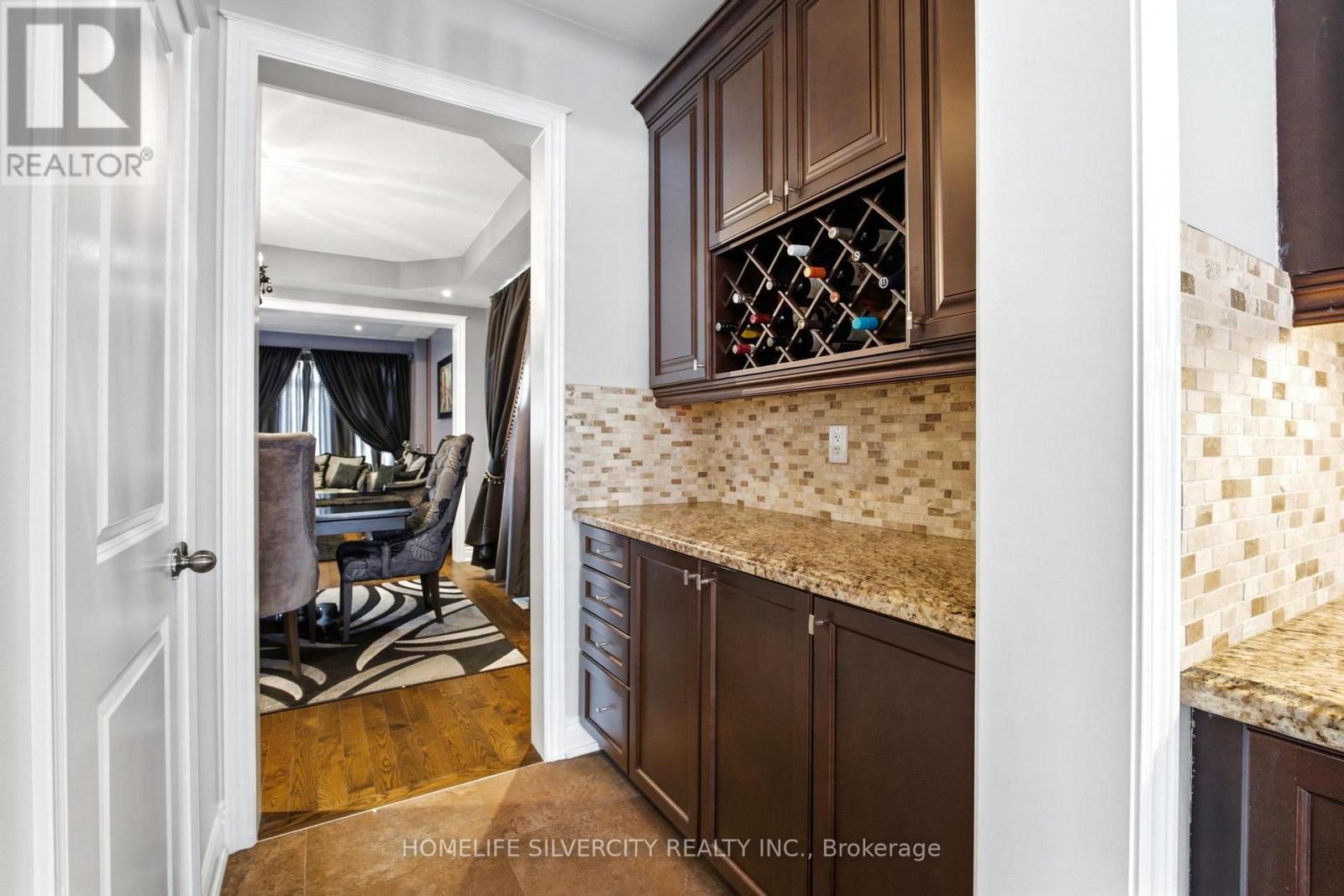 64 SCOTCHMERE CRESCENT - Image 14