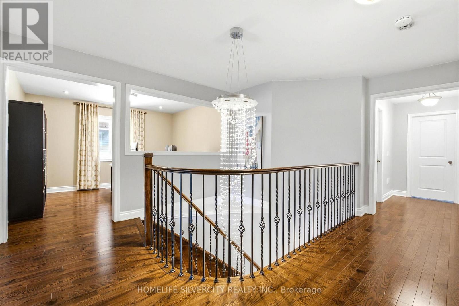 64 SCOTCHMERE CRESCENT - Image 23