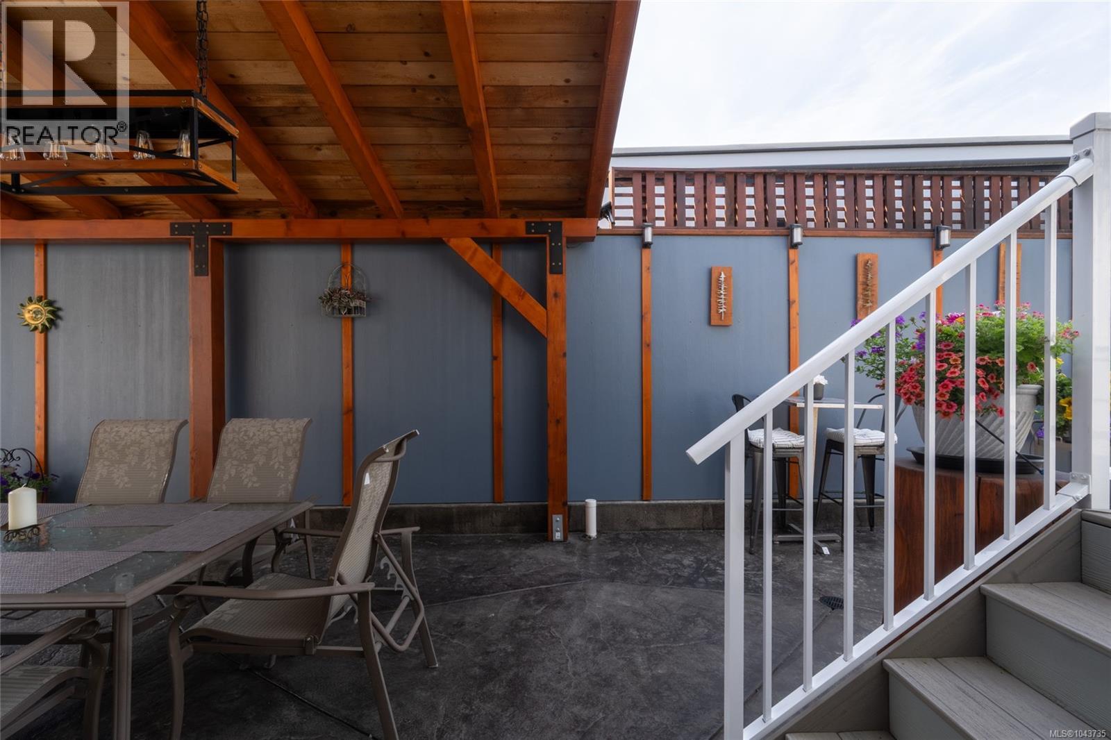 3 232 North Shore Rd, Lake Cowichan