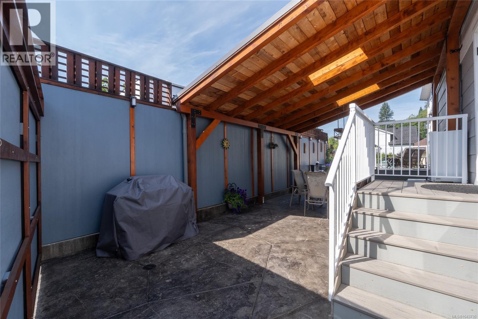 #3 232 North Shore Rd - 22