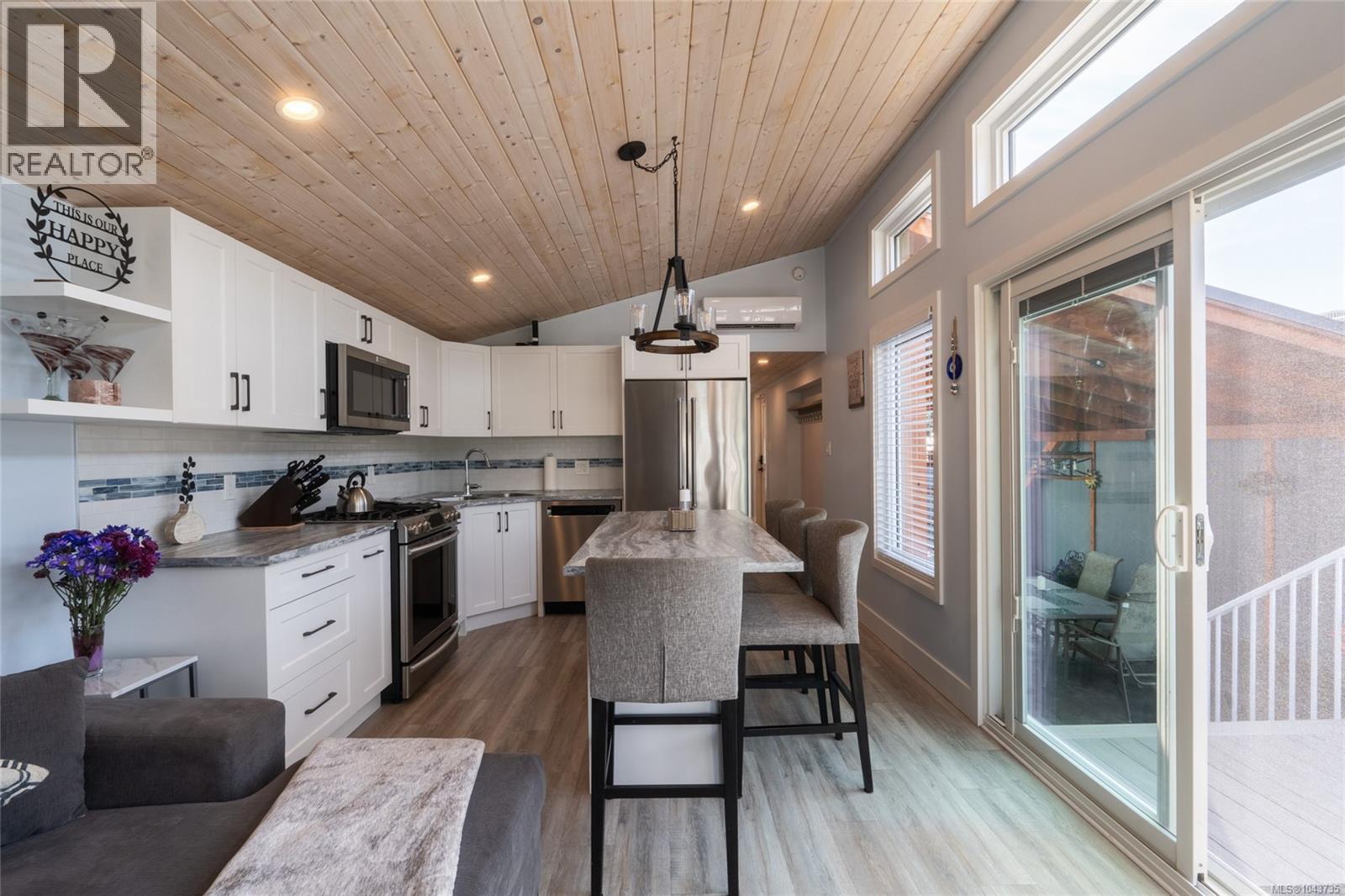 #3 232 North Shore Rd - 25