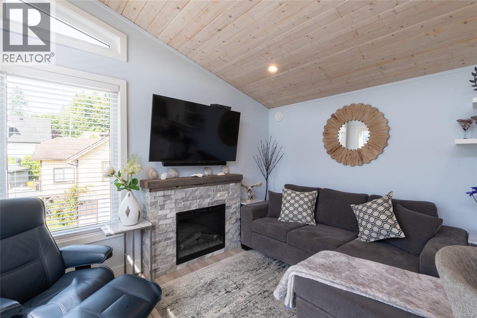 #3 232 North Shore Rd - 27
